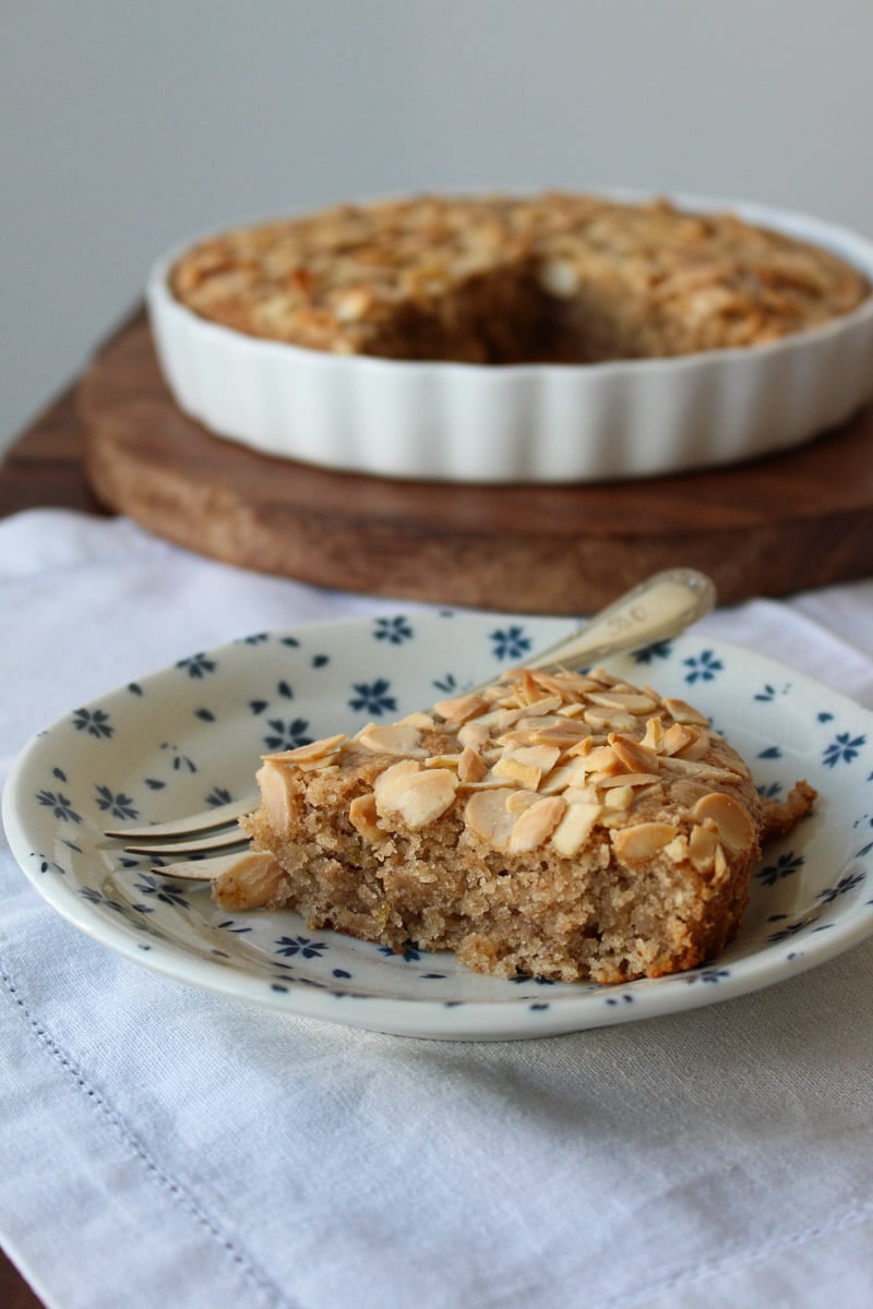 Bolo de amêndoa e limão