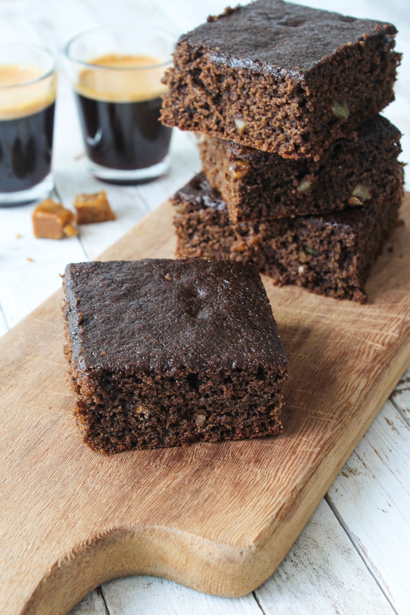 Bolo integral de alfarroba