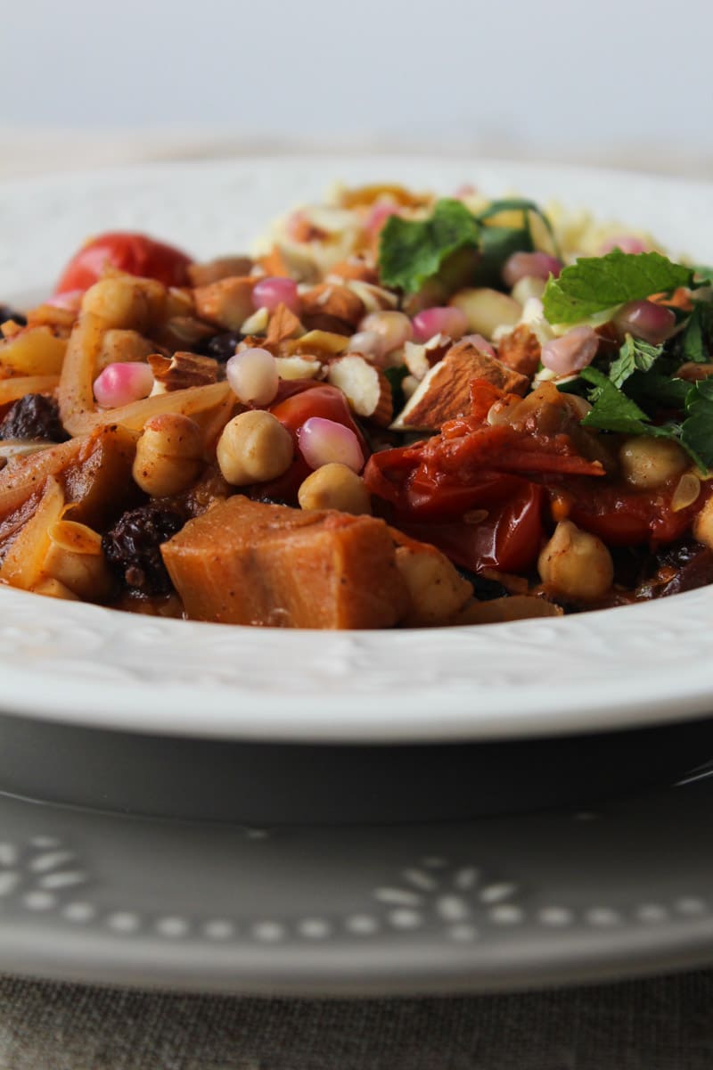 Cozido marroquino com legumes e especiarias