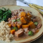 Feijão com tofu defumado