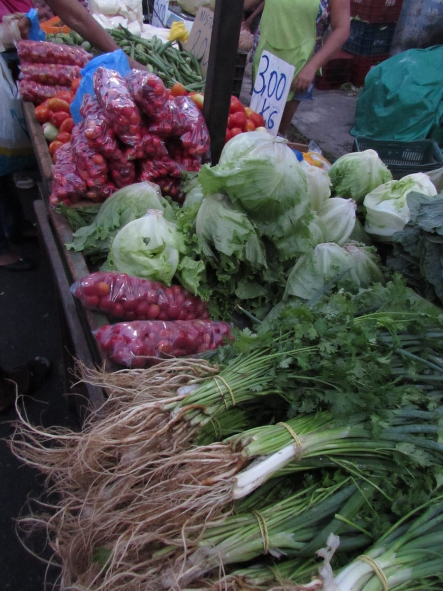 Feira livre em São Luís