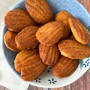 Madeleine ou mini bolinho de amêndoa