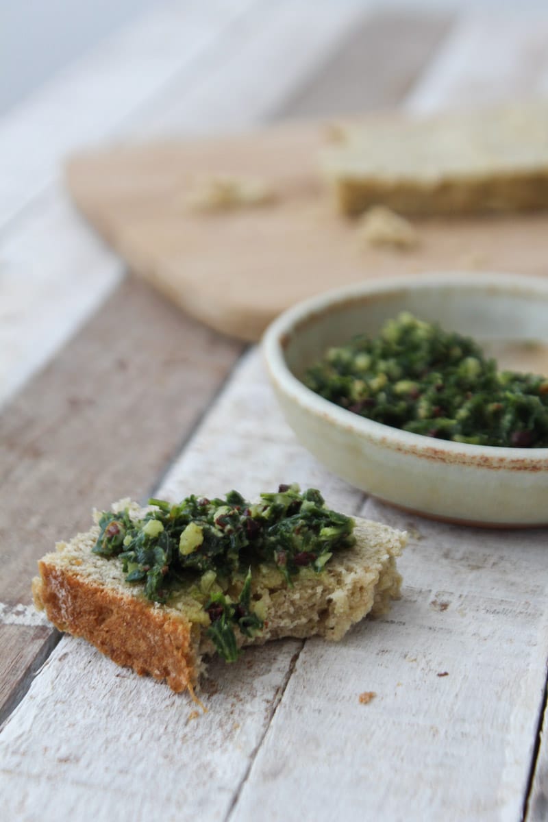 Pesto de manjericão