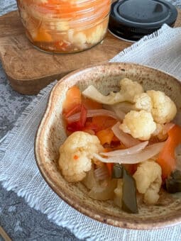 Picles de couve-flor fermentada