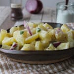 Salada de batata com maionese vegana