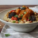 Tagine de legumes e grão de bico