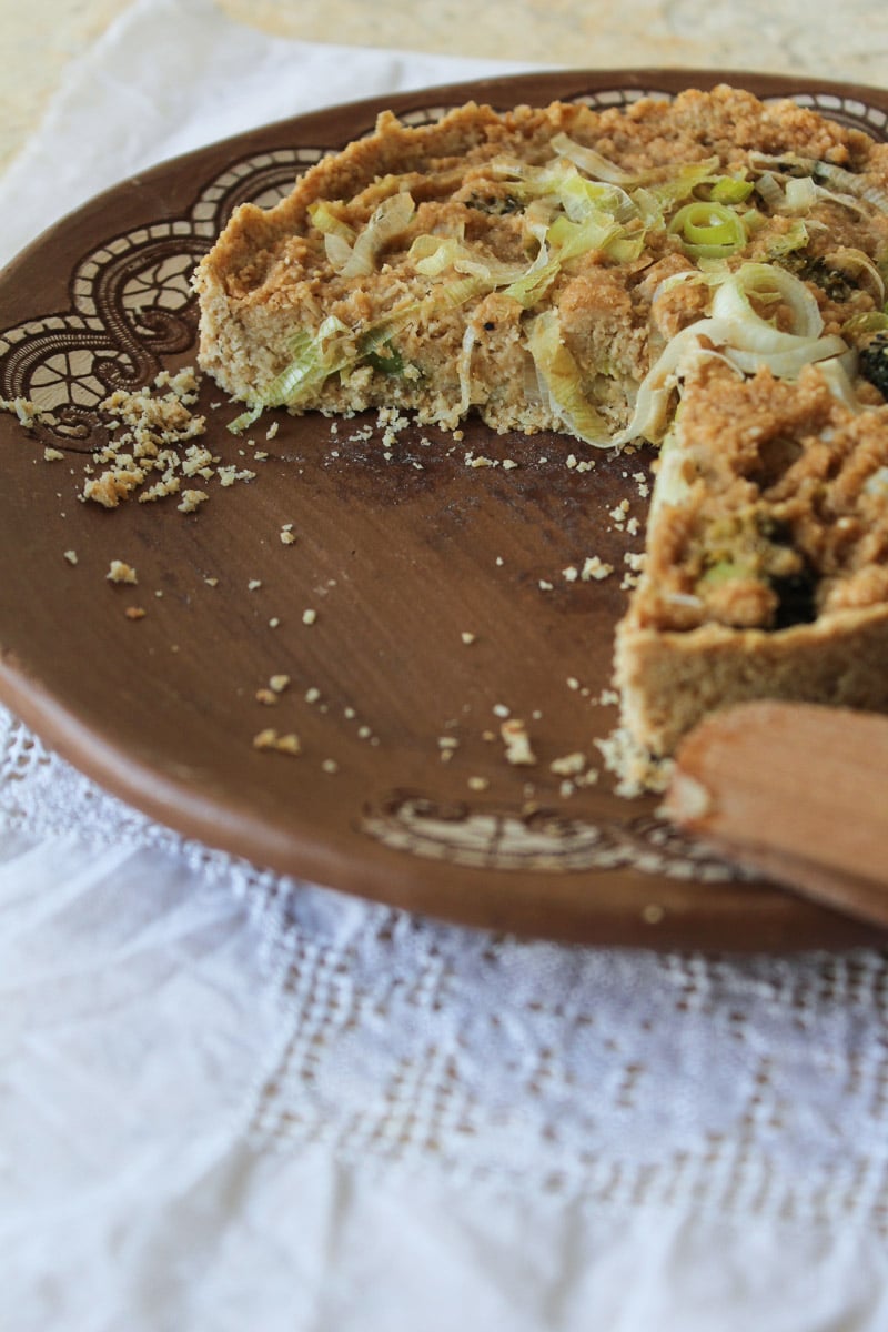 Torta de alho poró e brócolis - Receita vegana e sem glúten